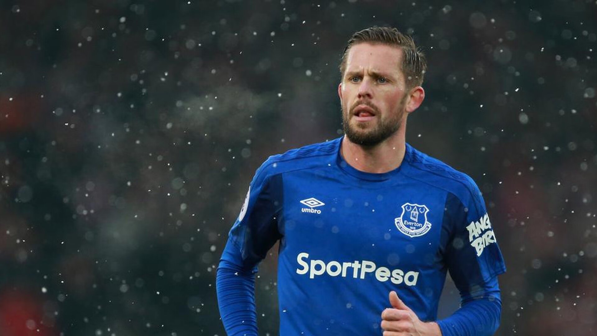 高校长跑节破校纪录 体测“前十名”集体刷榜